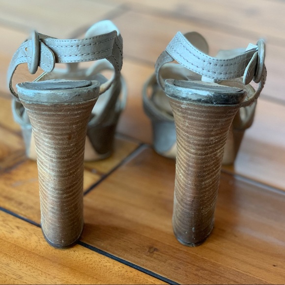 Prada Strappy Heels 👠 - Picture 5 of 7